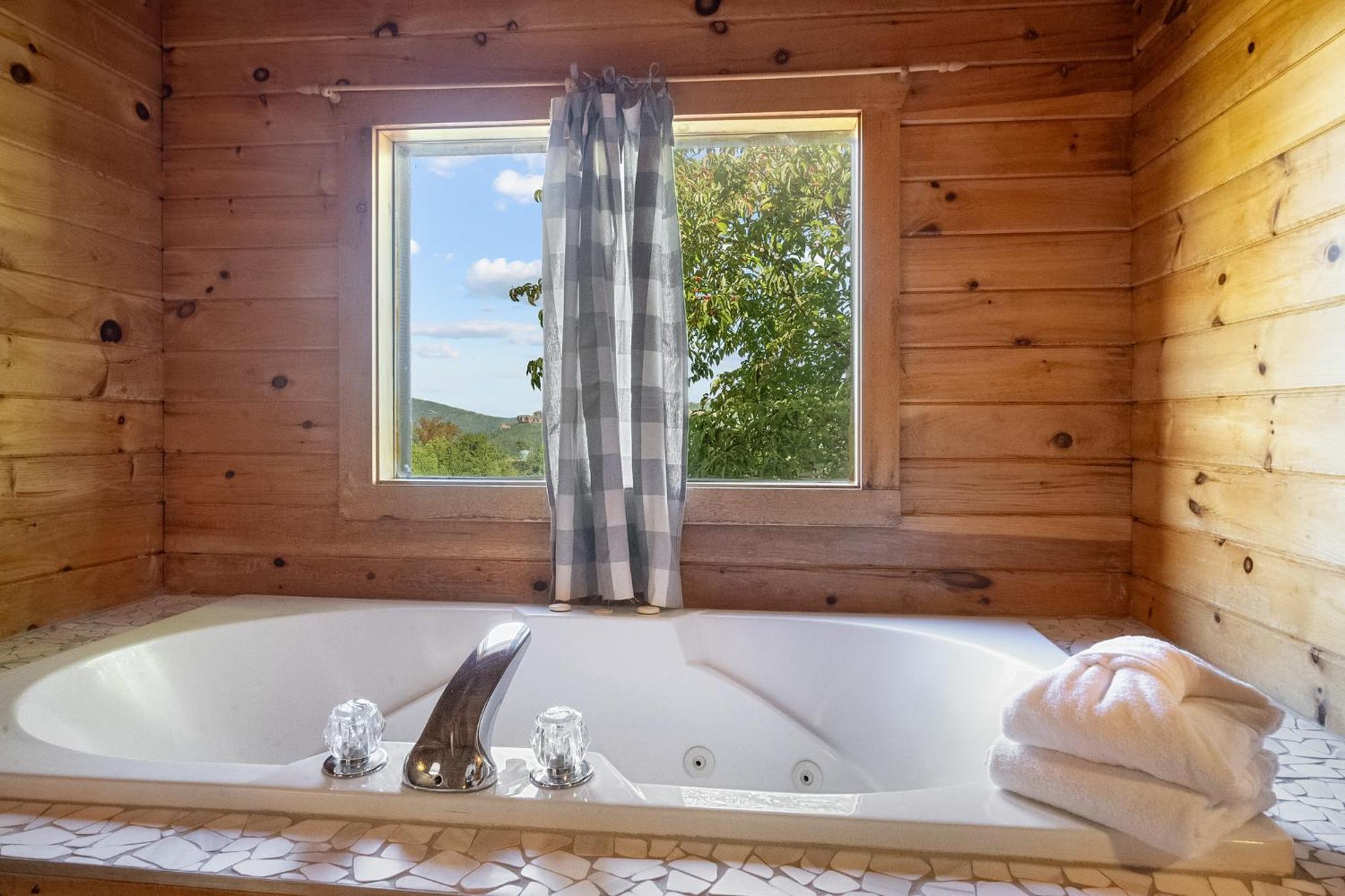 Baloo'S Bungalow Gatlinburg Eksteriør bilde